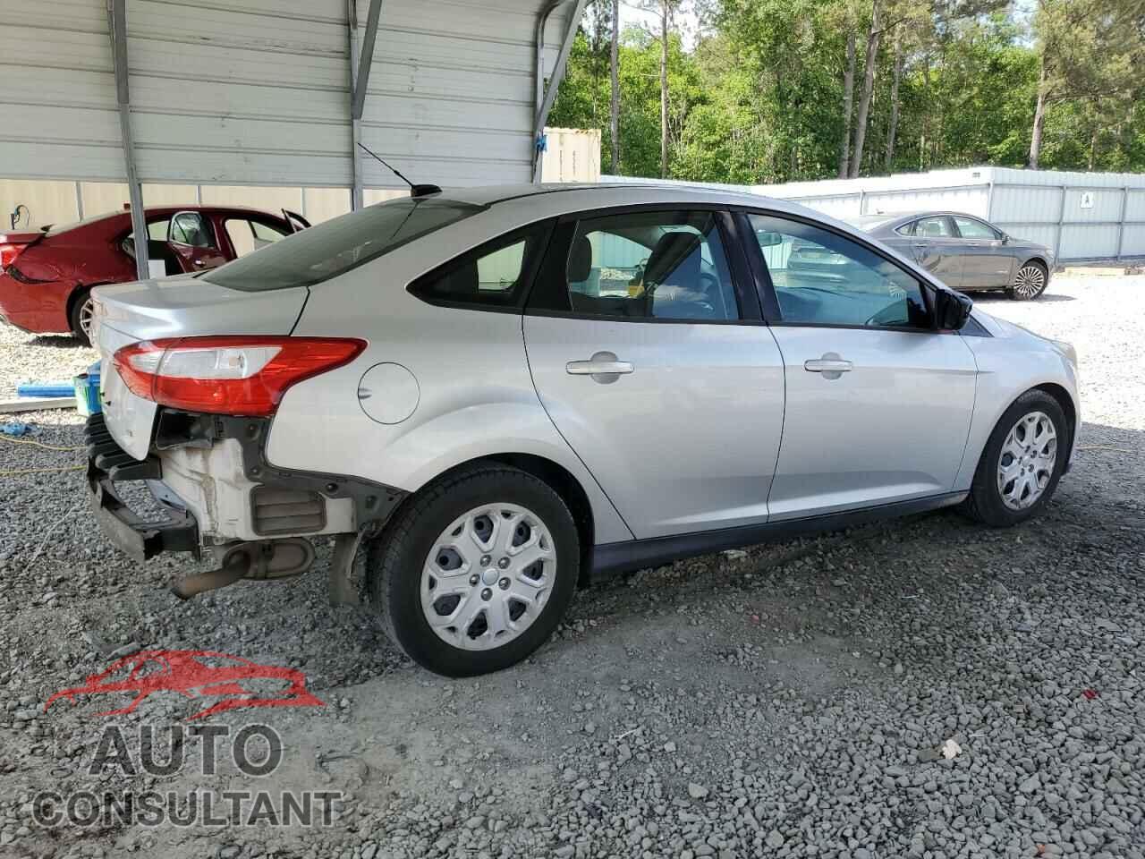 FORD FOCUS 2012 - 1FAHP3F2XCL201535