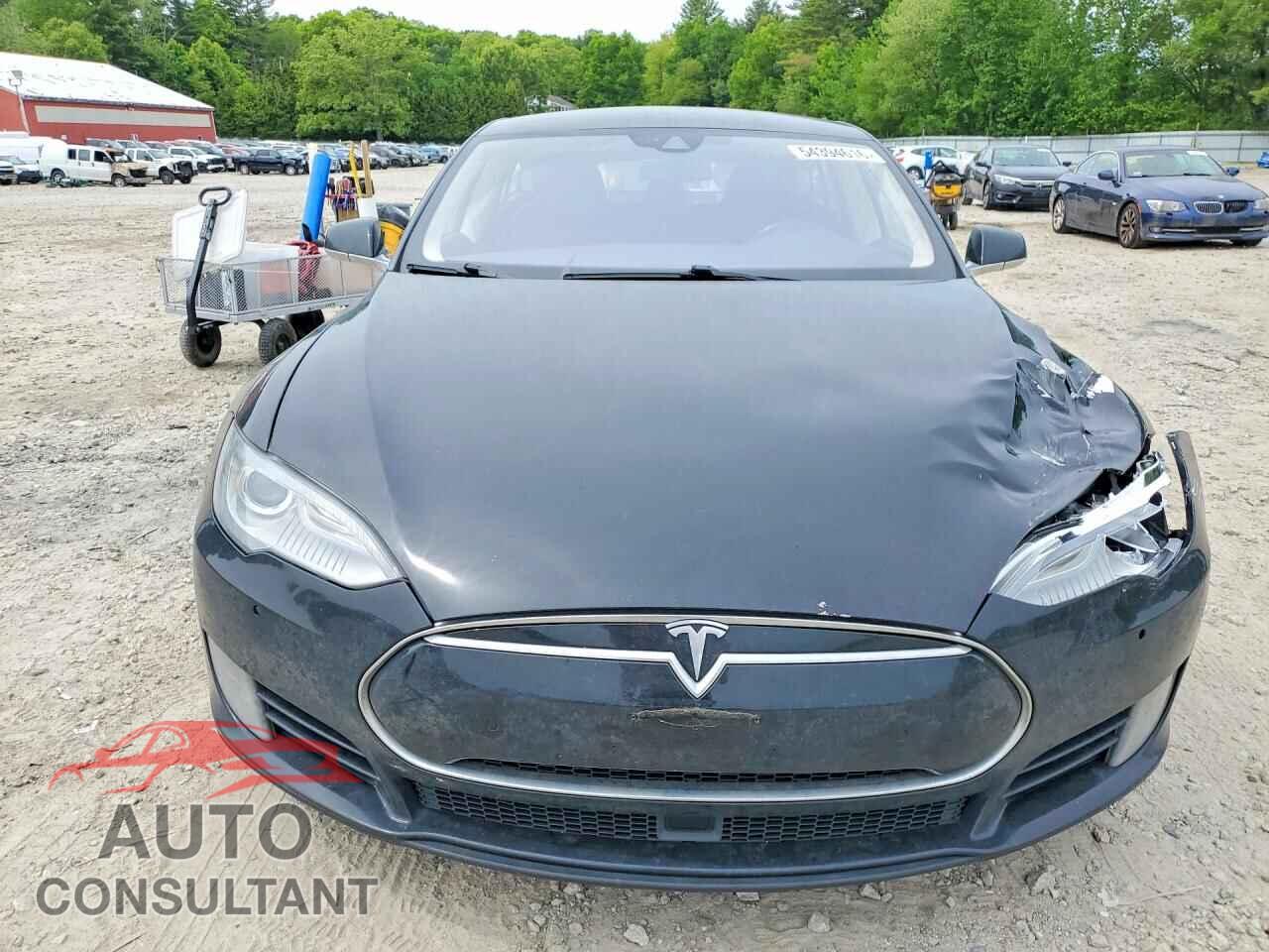 TESLA MODEL S 2015 - 5YJSA1E26FF115136