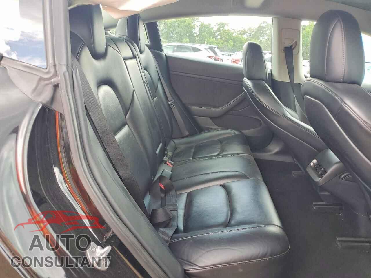 TESLA MODEL 3 2022 - 5YJ3E1EA3NF184705