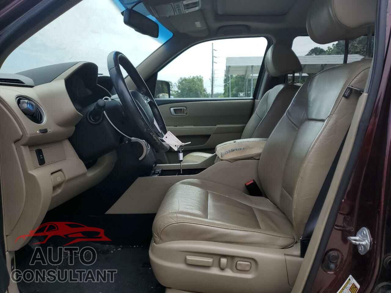 HONDA PILOT 2011 - 5FNYF3H55BB015813