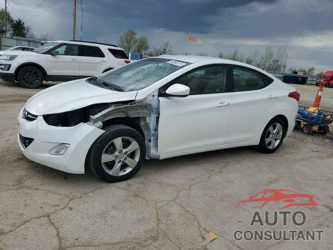 HYUNDAI ELANTRA 2013 - 5NPDH4AE2DH349682