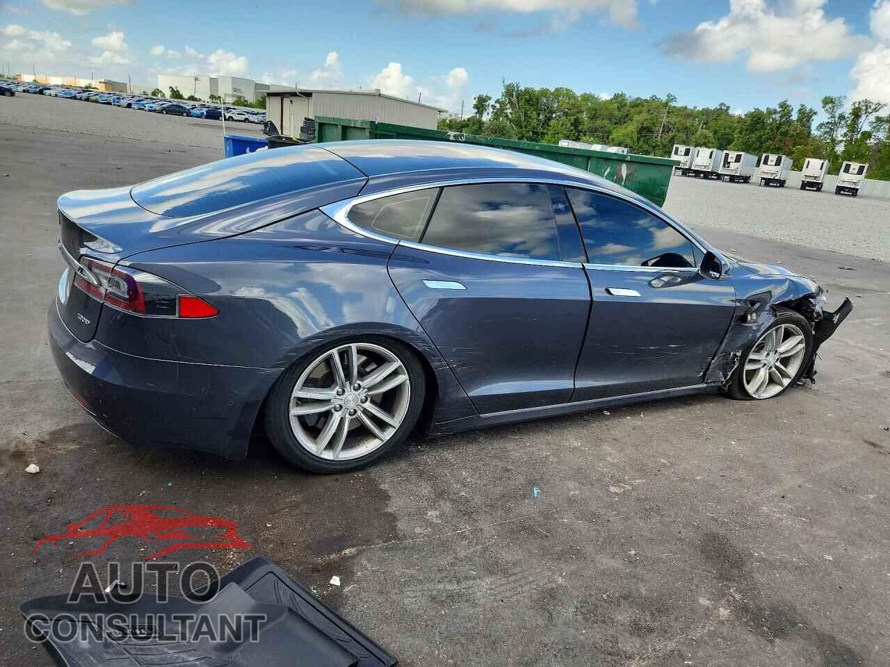 TESLA MODEL S 2018 - 5YJSA1E25JF244834