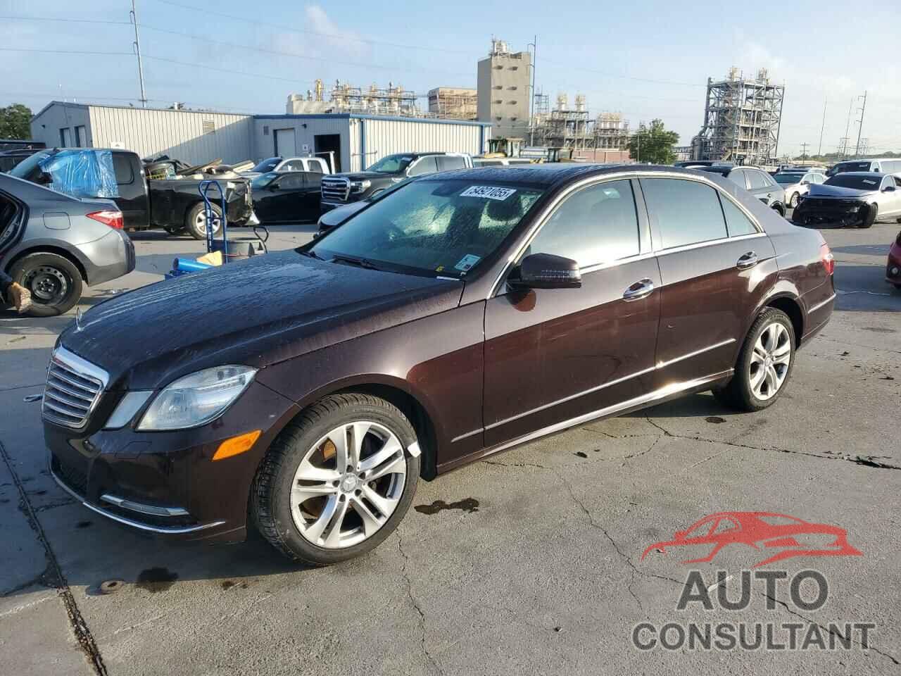 MERCEDES-BENZ E-CLASS 2011 - WDDHF5GB6BA465150