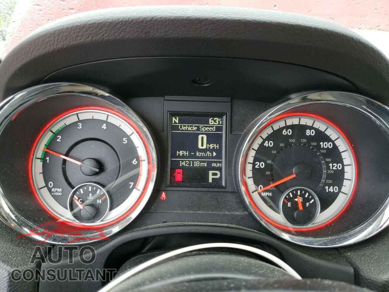 DODGE DURANGO 2013 - 1C4SDJET0DC540569