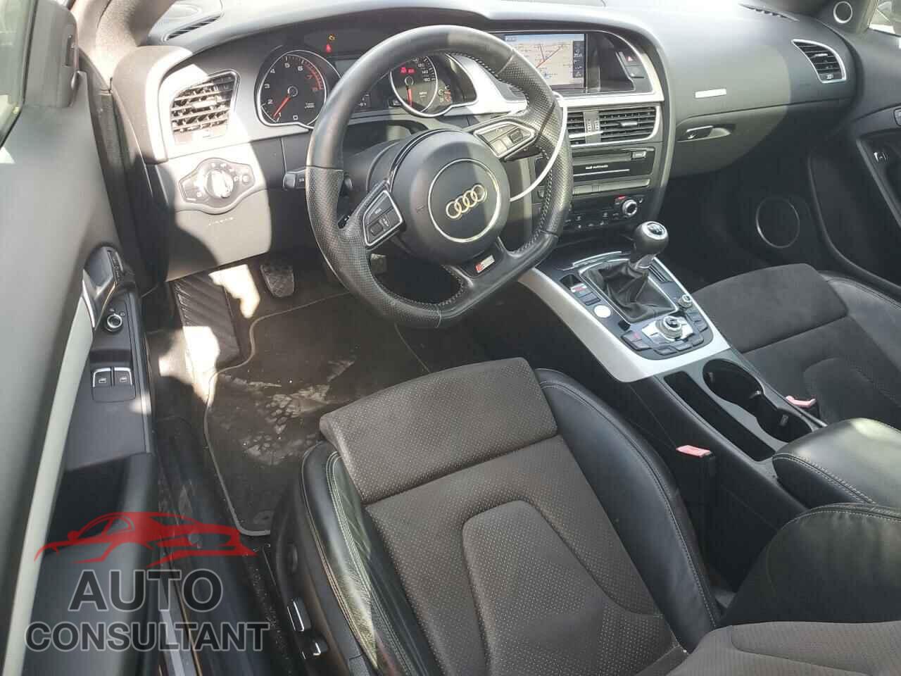 AUDI A5 2013 - WAU4FAFR2DA012174