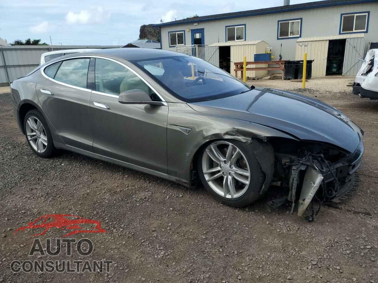 TESLA MODEL S 2015 - 5YJSA1E29FF115034