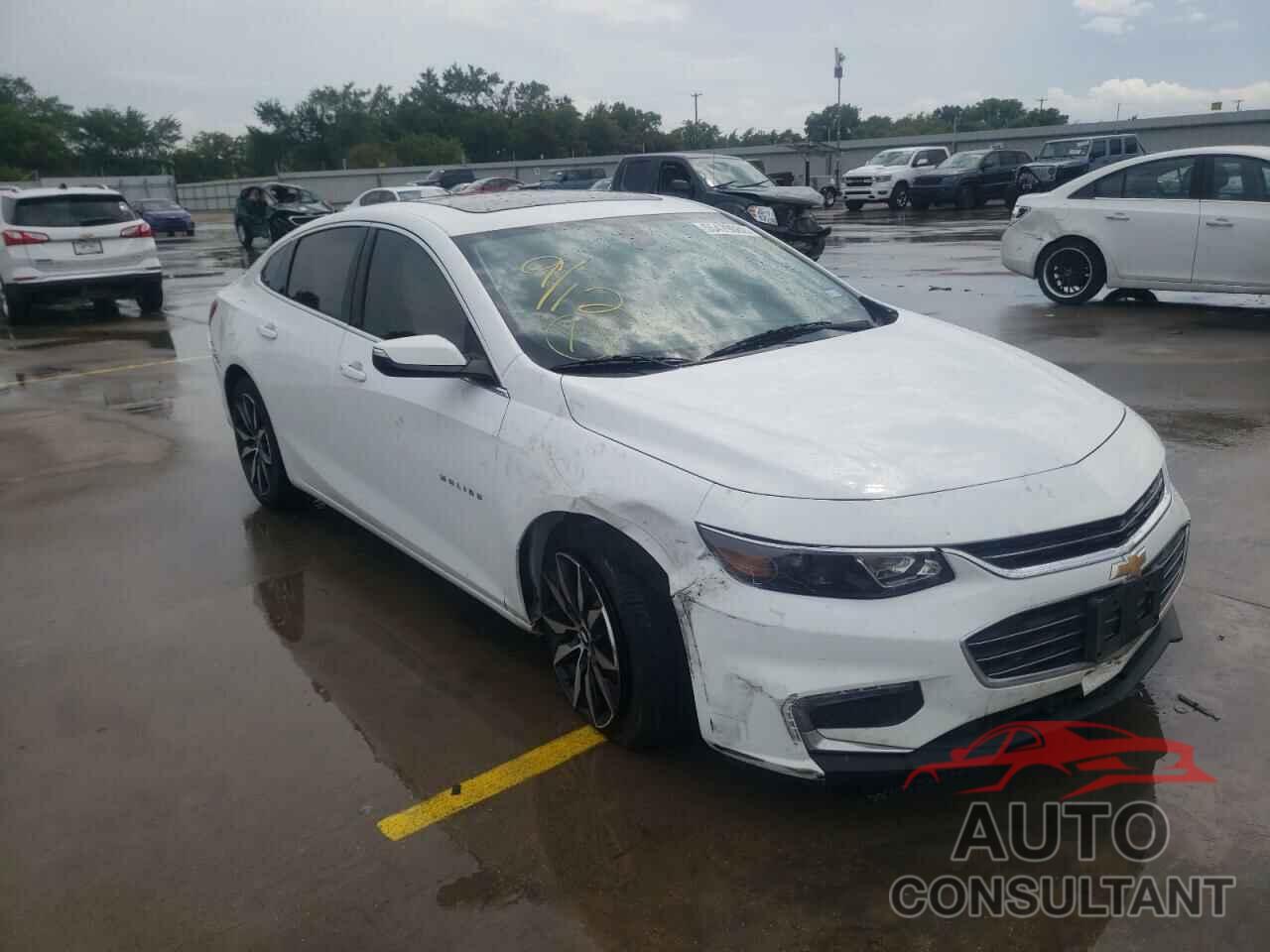 CHEVROLET MALIBU 2018 - 1G1ZD5ST7JF232666