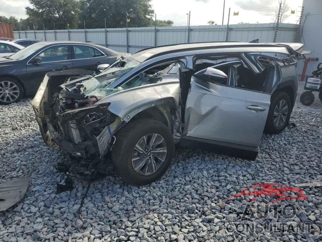 HYUNDAI TUCSON 2023 - KM8JBCA16PU102182
