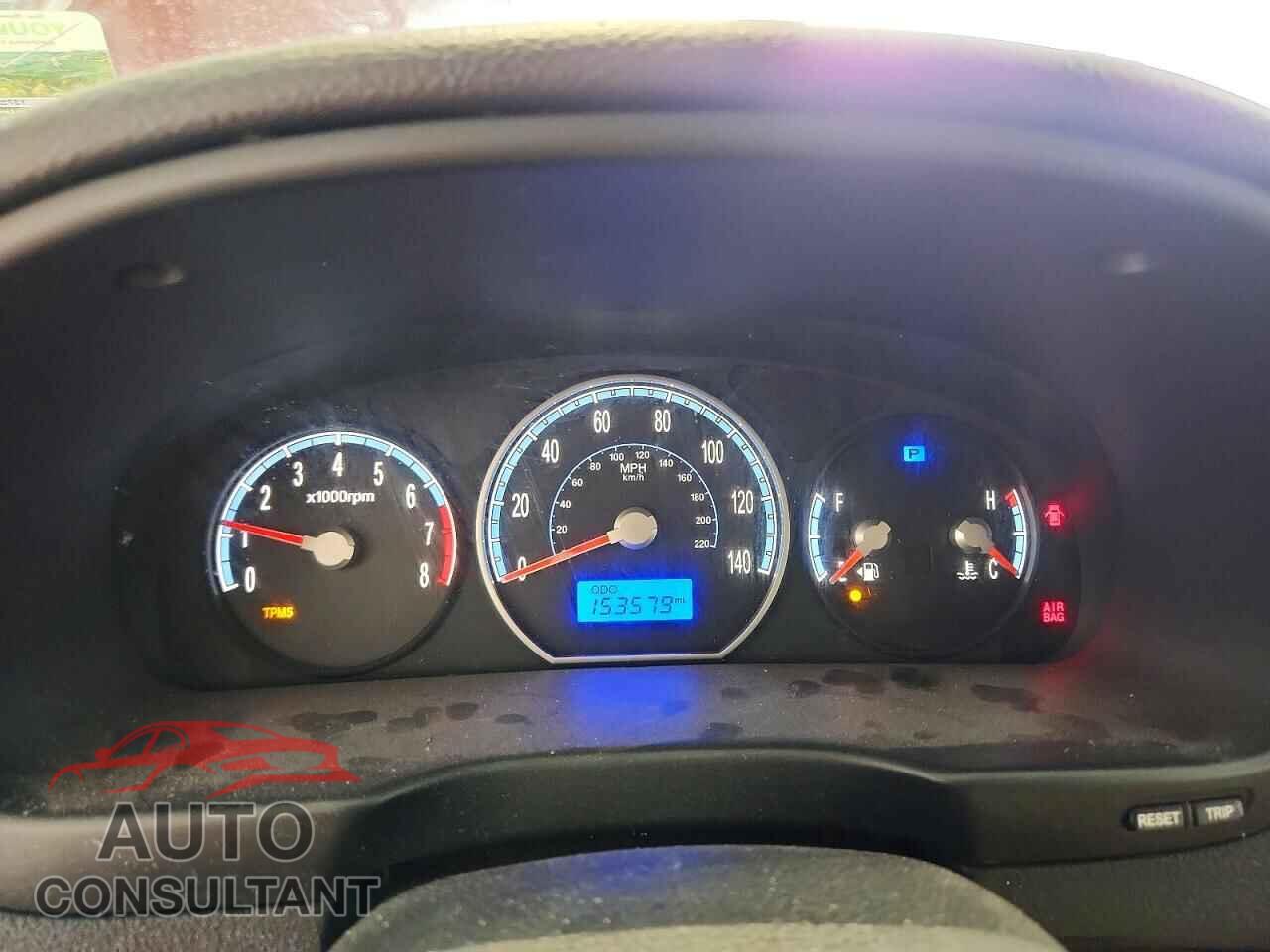 HYUNDAI SANTA FE 2009 - 5NMSG13DX9H257396