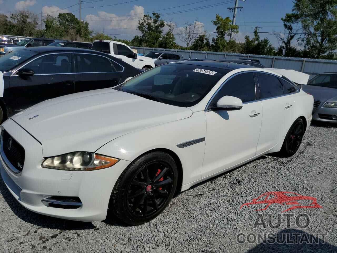 JAGUAR XJ 2015 - SAJWA1CZ8F8V81637