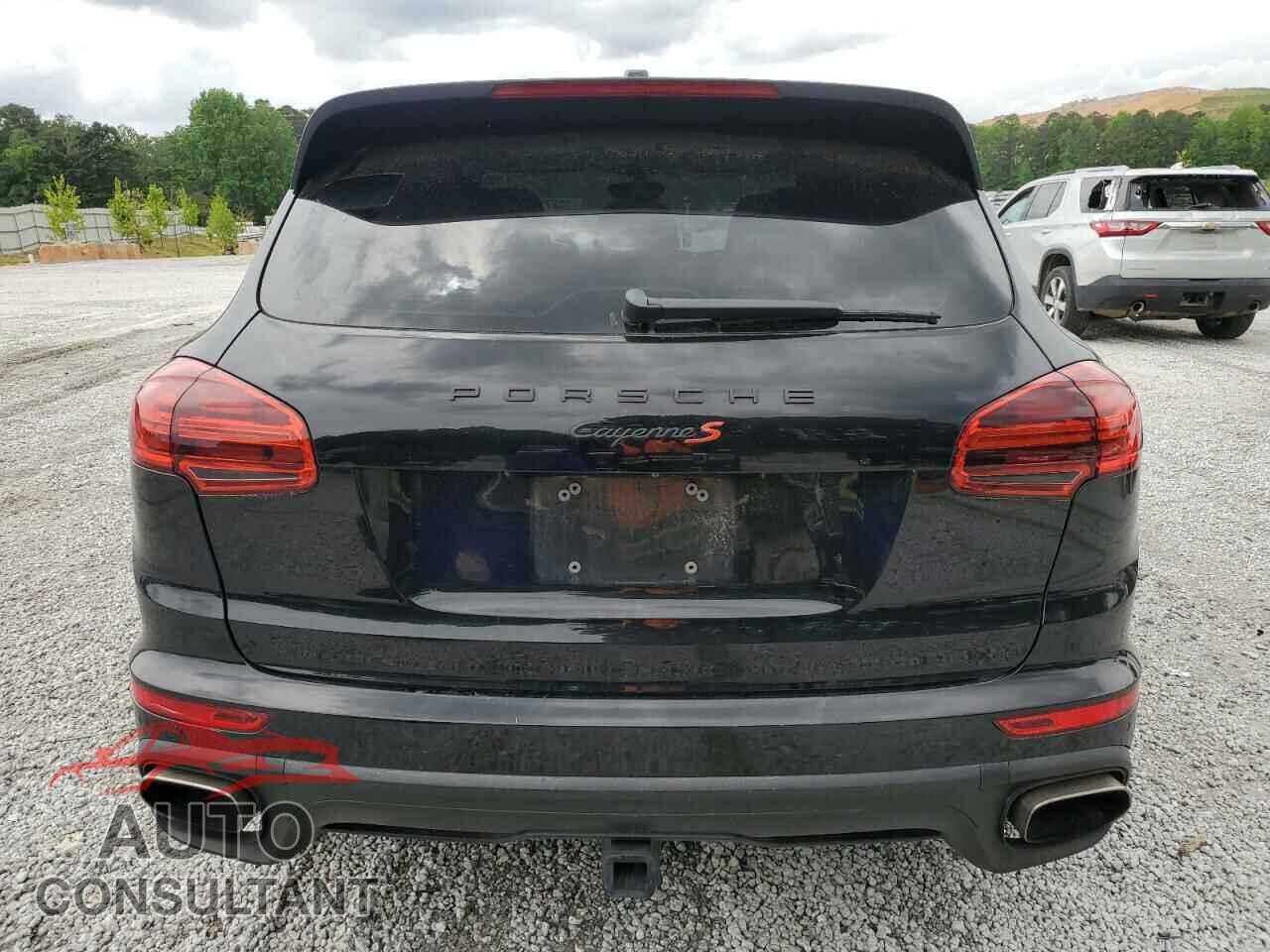 PORSCHE CAYENNE 2016 - WP1AA2A22GLA03583