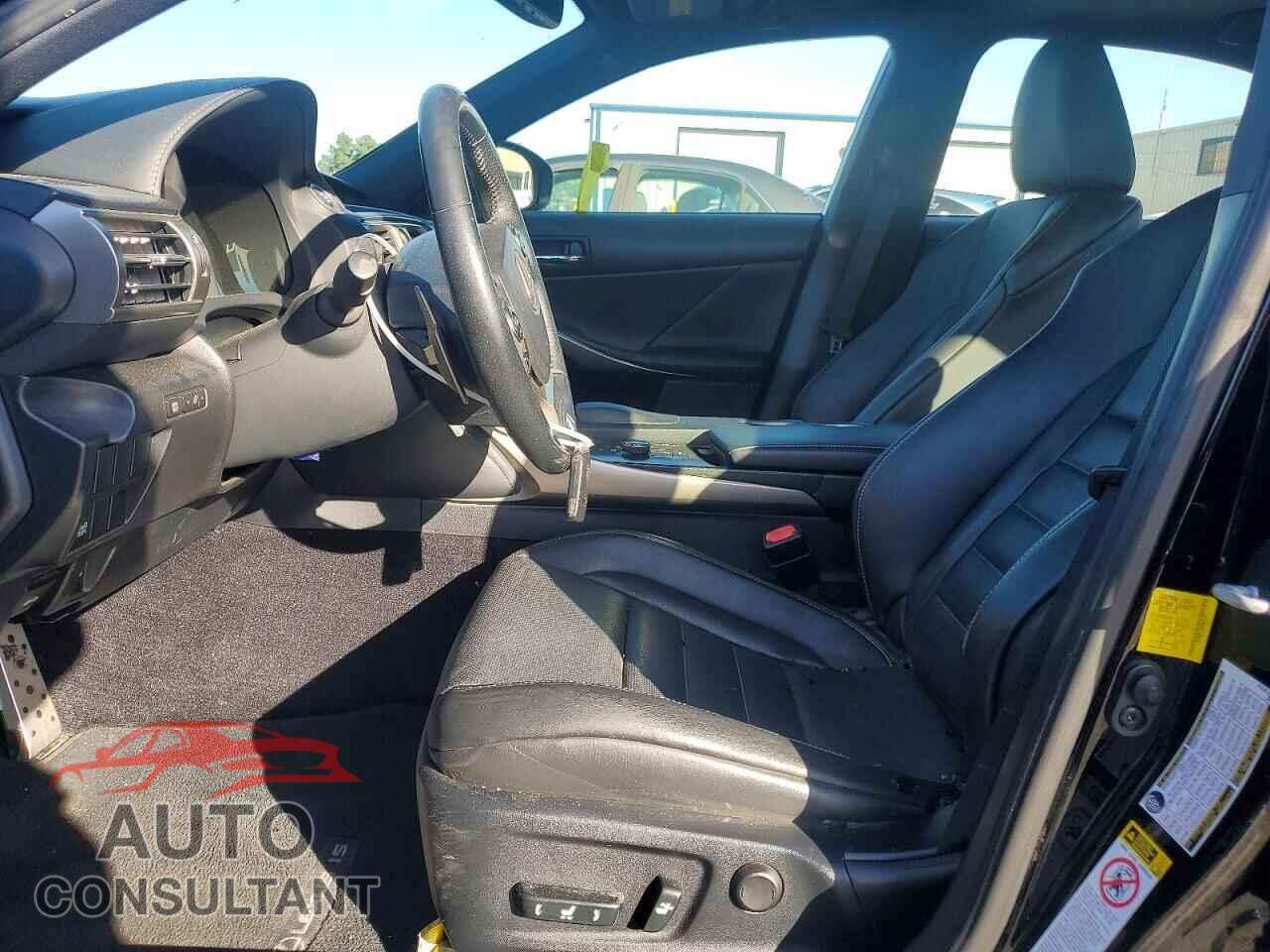 LEXUS IS 2014 - JTHBE1D29E5002219