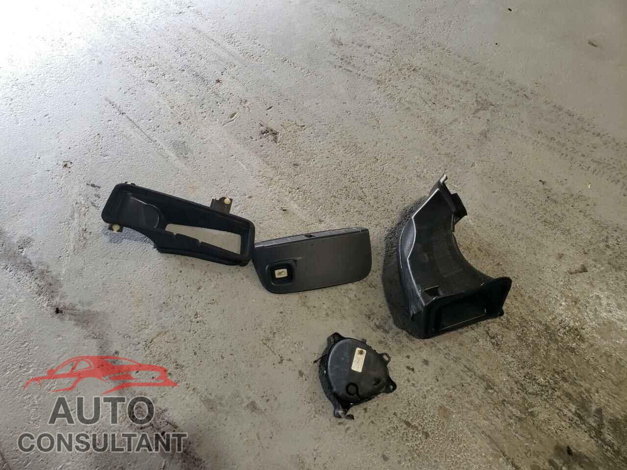 TESLA MODEL 3 2022 - 5YJ3E1EA7NF189471