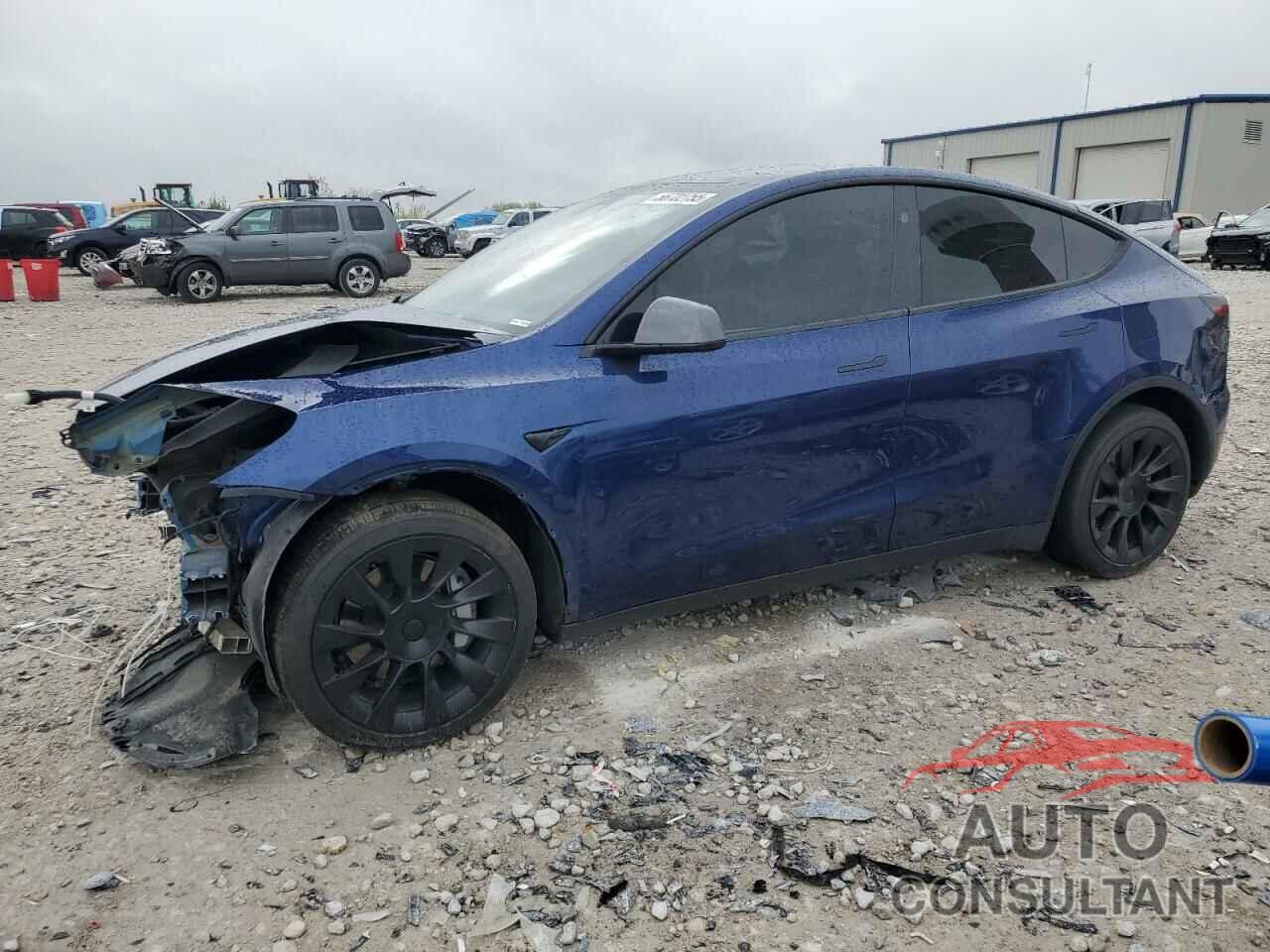 TESLA MODEL Y 2024 - 7SAYGDEE8RA226229
