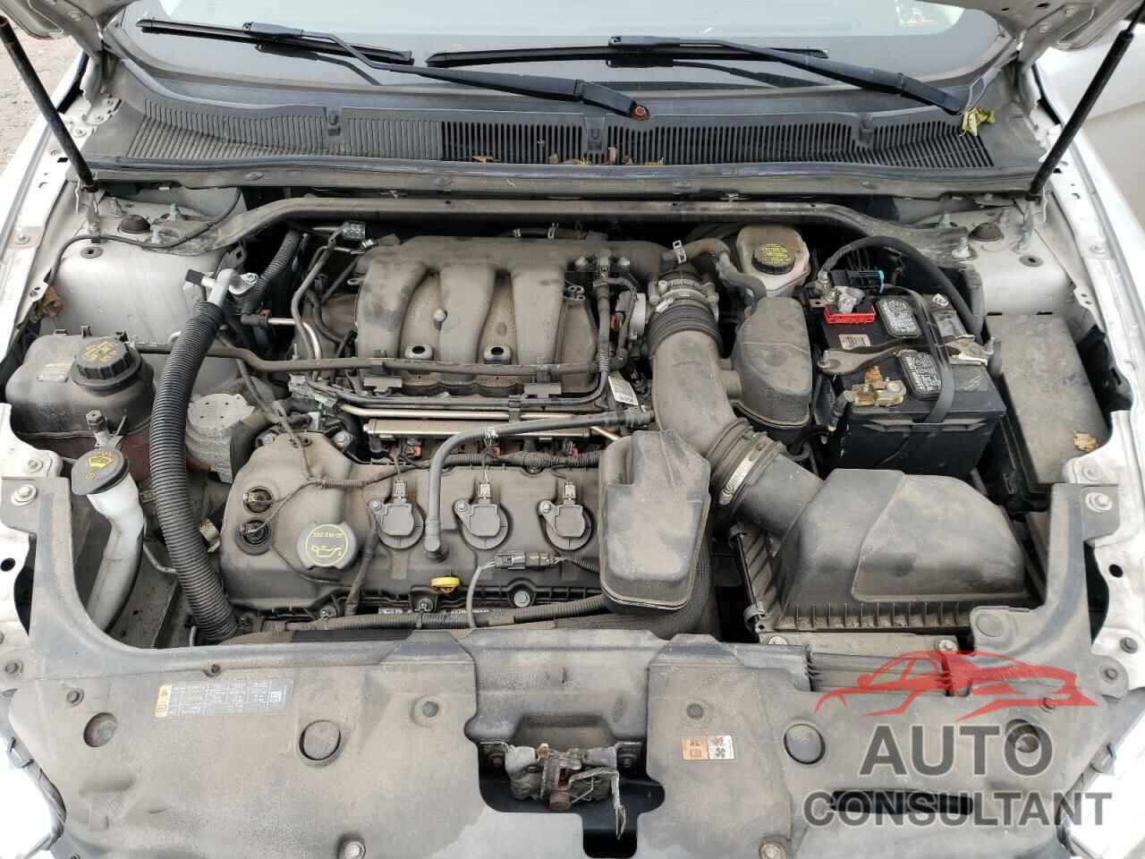 FORD TAURUS 2017 - 1FAHP2D8XHG126658