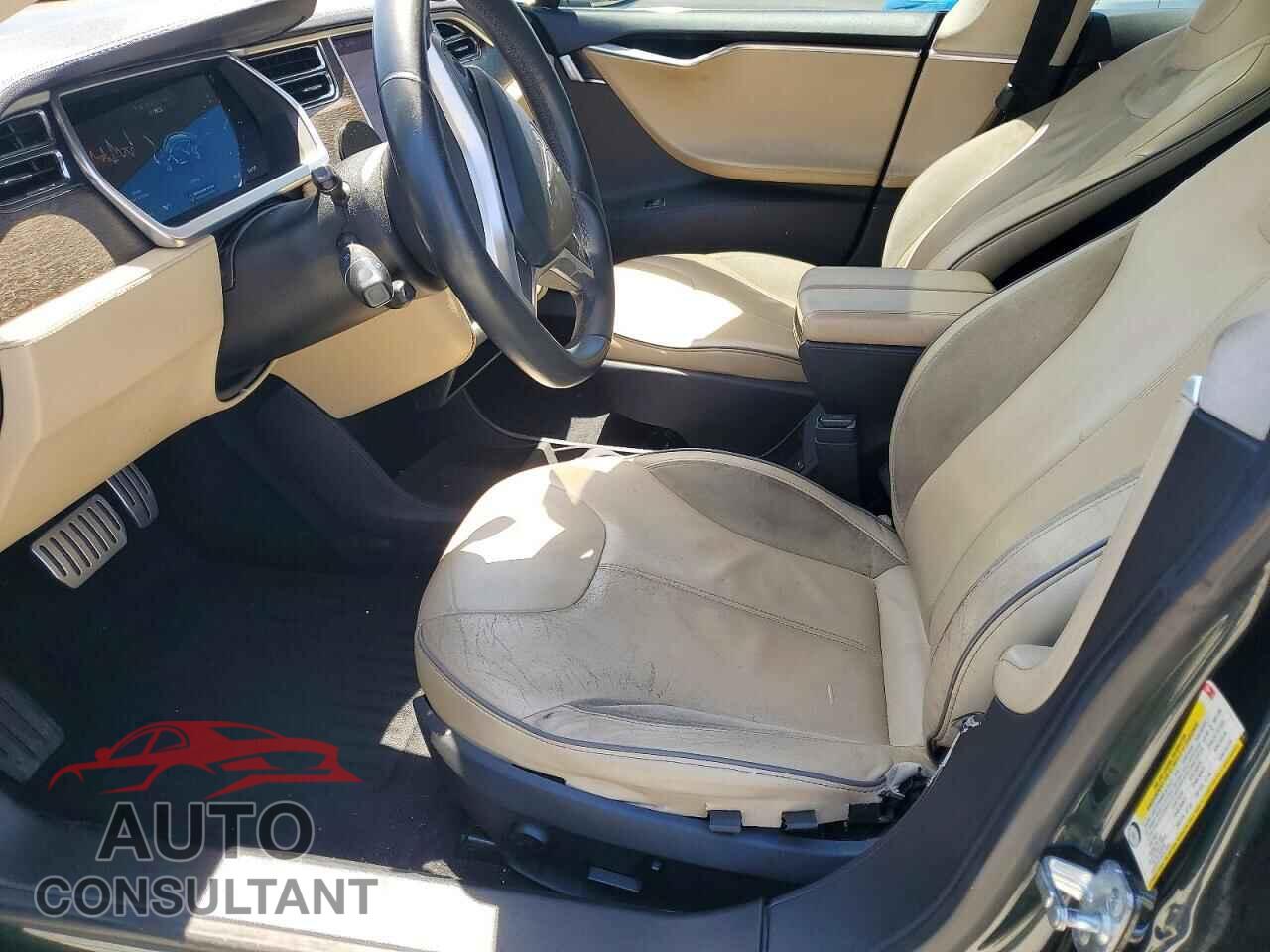 TESLA MODEL S 2013 - 5YJSA1CP2DFP08231