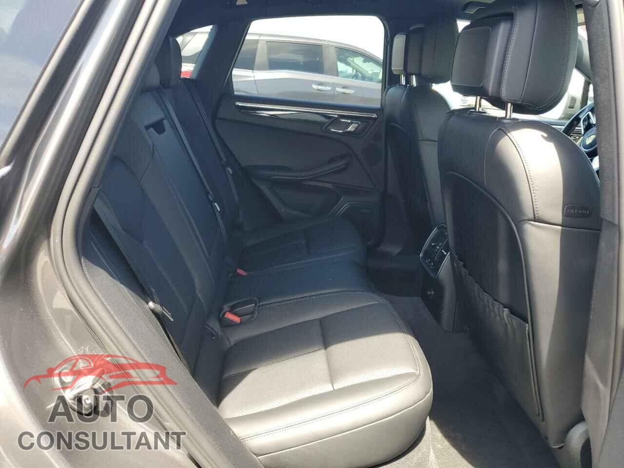 PORSCHE MACAN 2016 - WP1AB2A55GLB54666