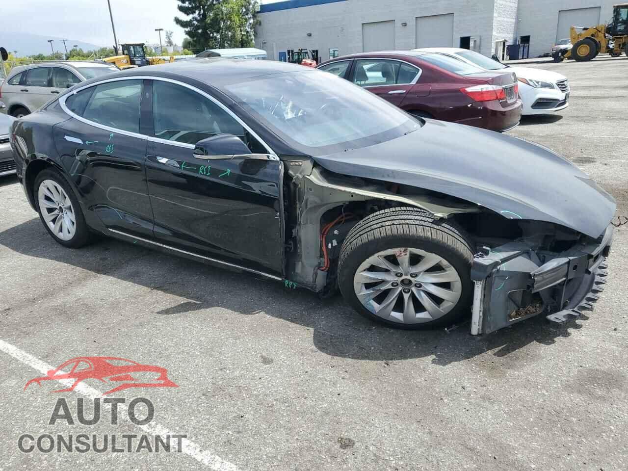 TESLA MODEL S 2018 - 5YJSA1E21JF285381