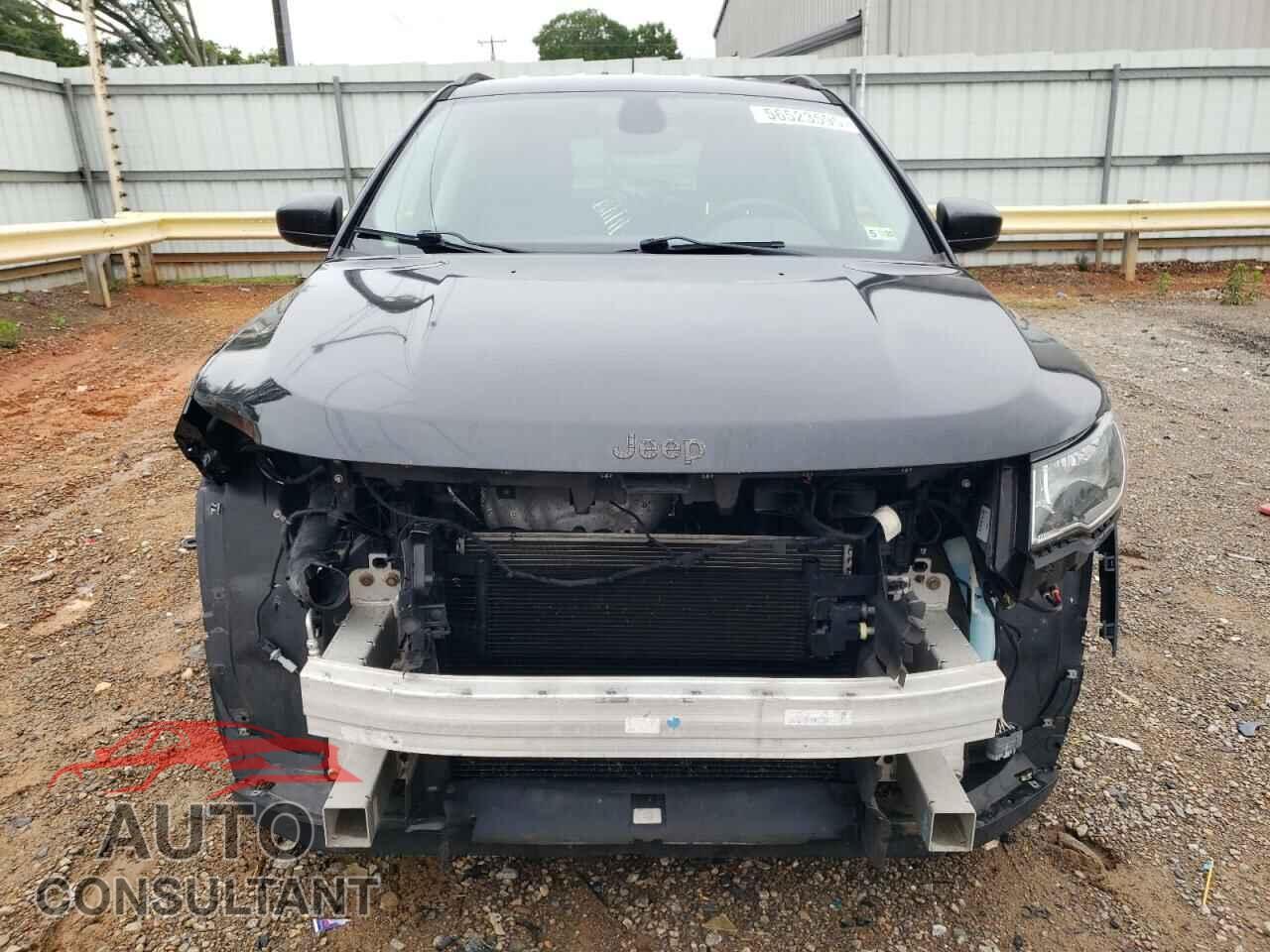 JEEP COMPASS 2017 - 3C4NJDAB8HT647349