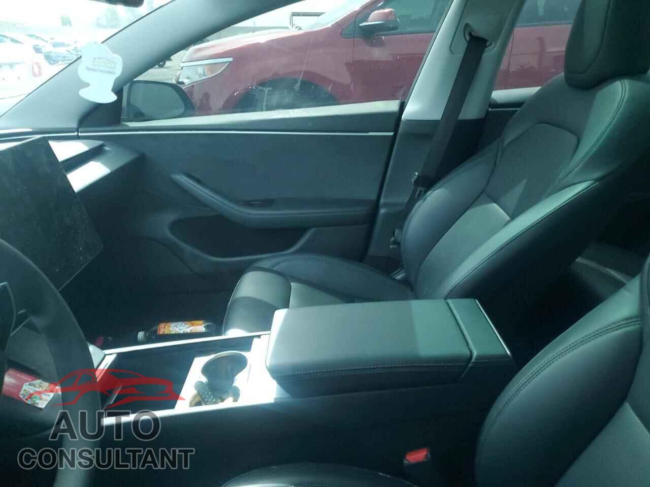 TESLA MODEL 3 2024 - 5YJ3E1EB4RF770814