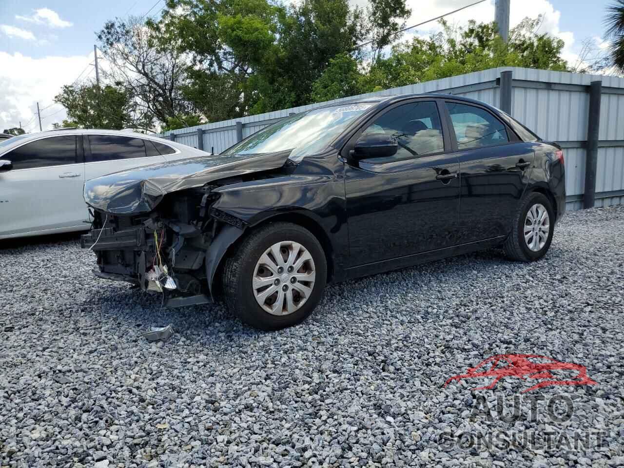 KIA FORTE 2013 - KNAFU4A2XD5716349