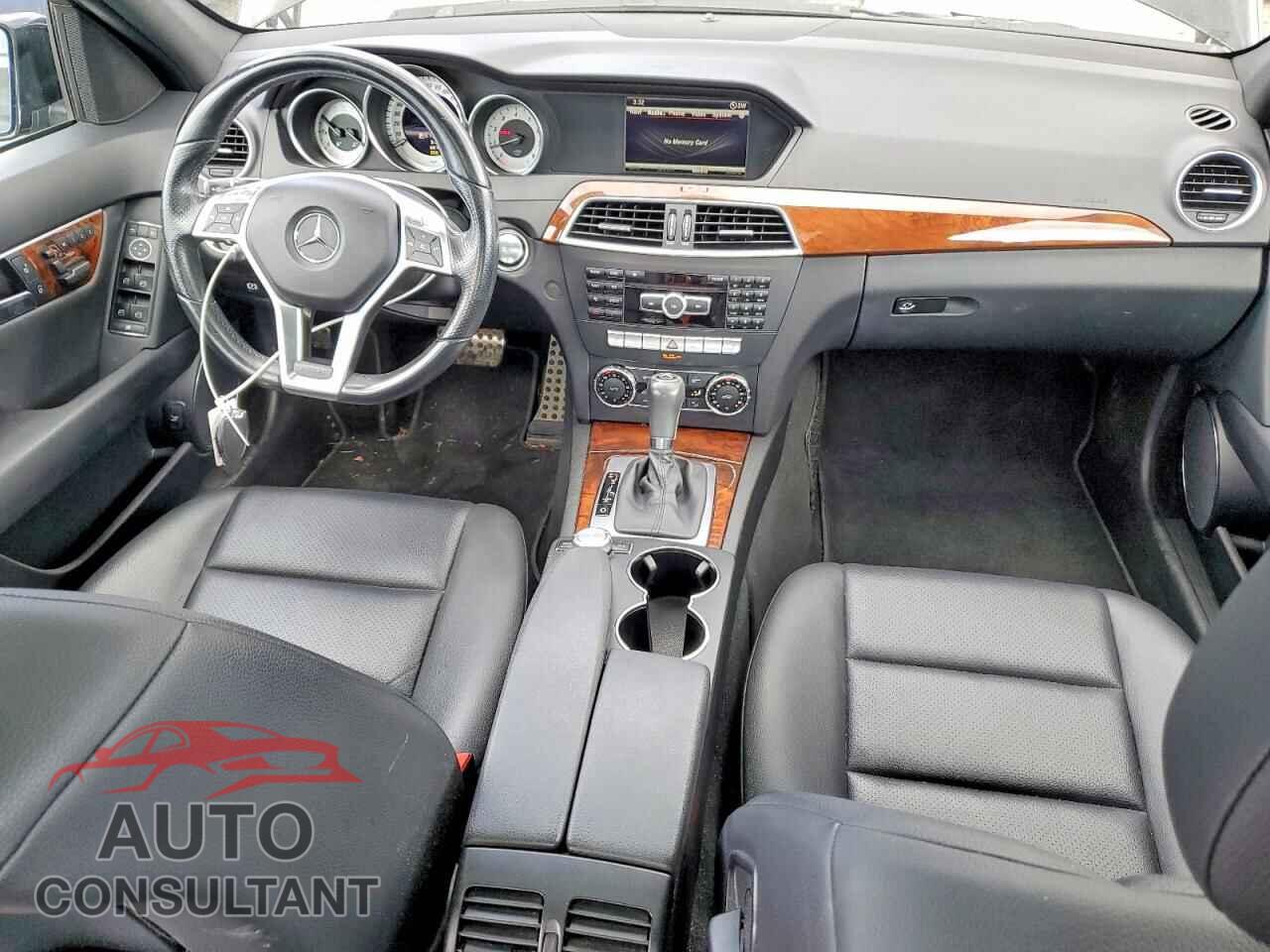 MERCEDES-BENZ C-CLASS 2013 - WDDGF8AB7DR253187