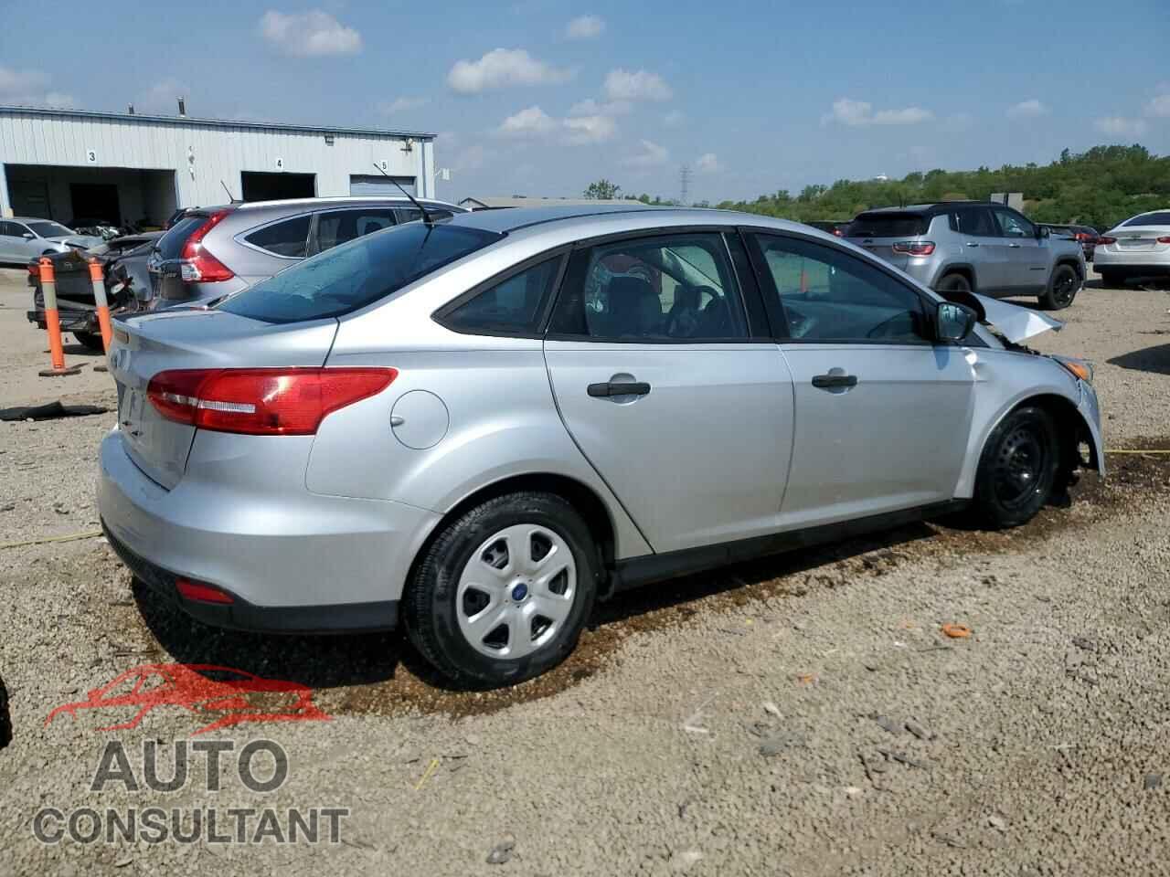 FORD FOCUS 2017 - 1FADP3E24HL202882