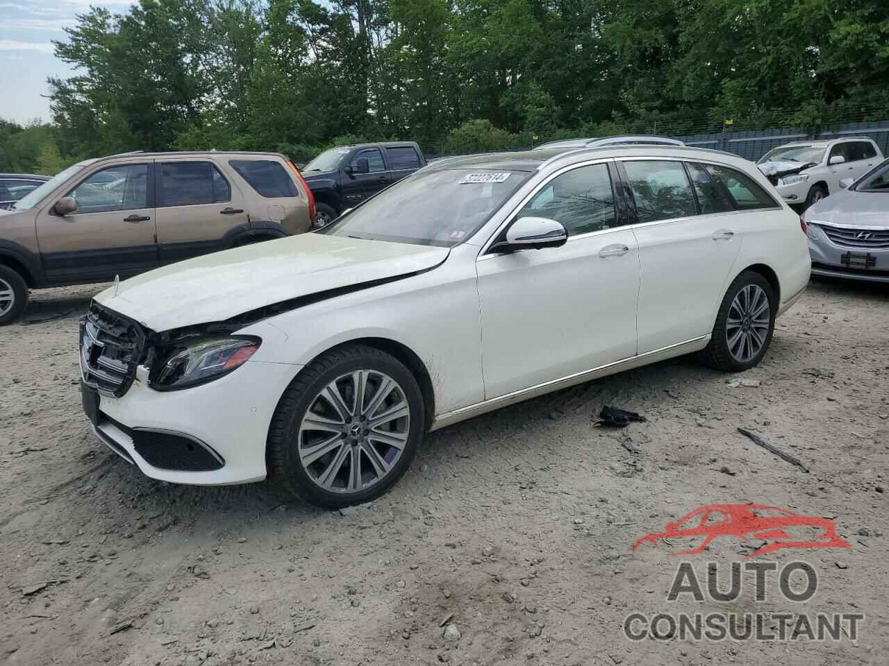 MERCEDES-BENZ E-CLASS 2019 - WDDZH6JB5KA559176