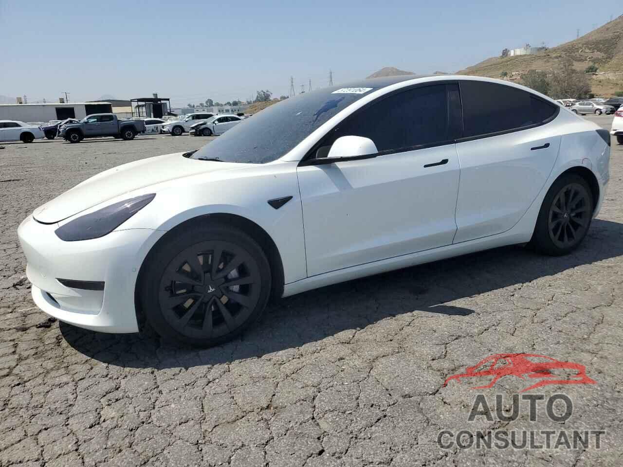 TESLA MODEL 3 2022 - 5YJ3E1EB0NF128357