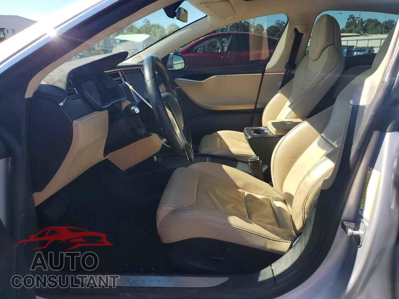 TESLA MODEL S 2017 - 5YJSA1E26HF204353