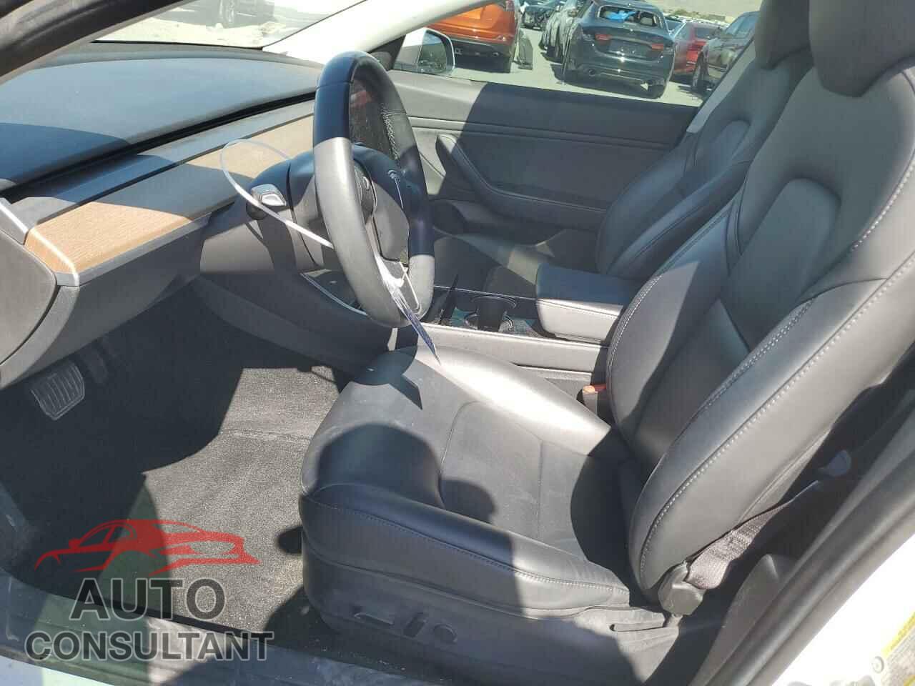 TESLA MODEL 3 2018 - 5YJ3E1EA2JF042467