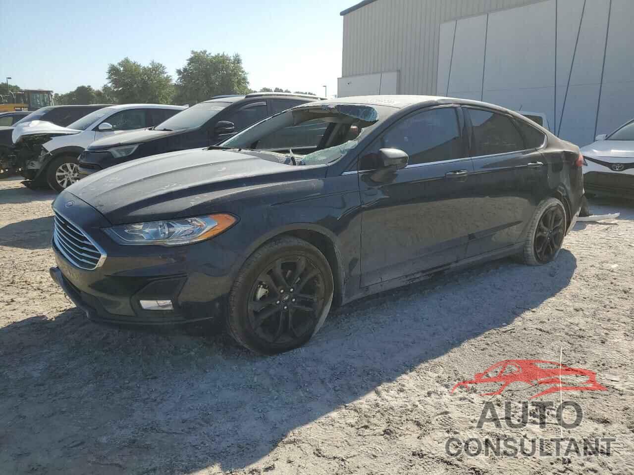 FORD FUSION 2020 - 3FA6P0HD2LR220103