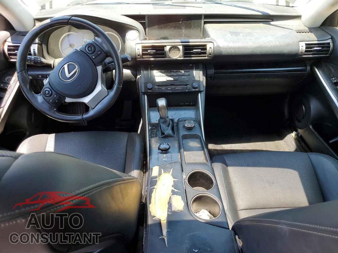 LEXUS IS 2014 - JTHBF1D20E5017902