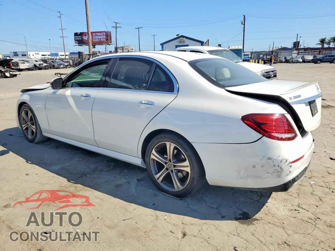 MERCEDES-BENZ E-CLASS 2017 - WDDZF4JB5HA285657