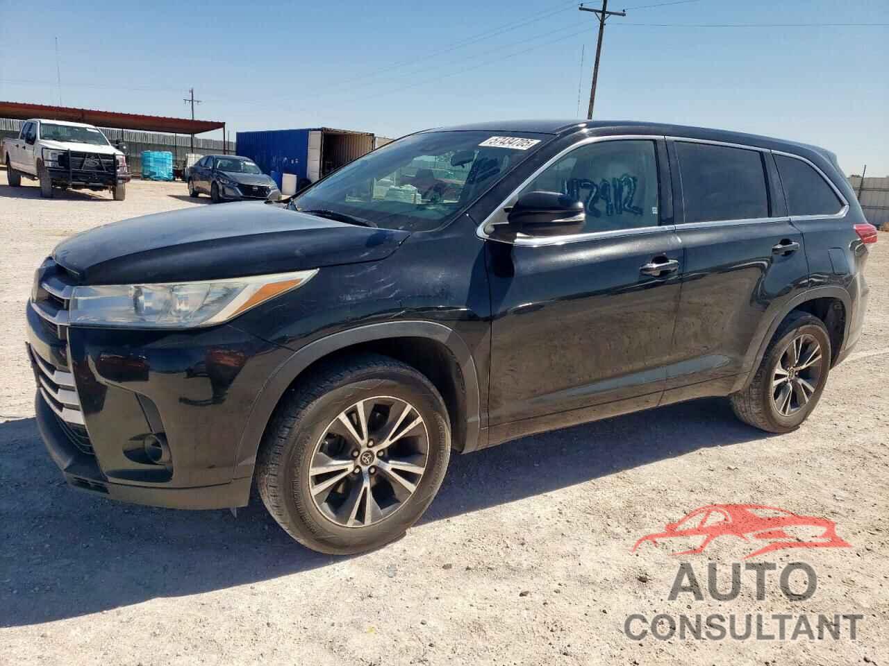 TOYOTA HIGHLANDER 2018 - 5TDZARFH1JS040530