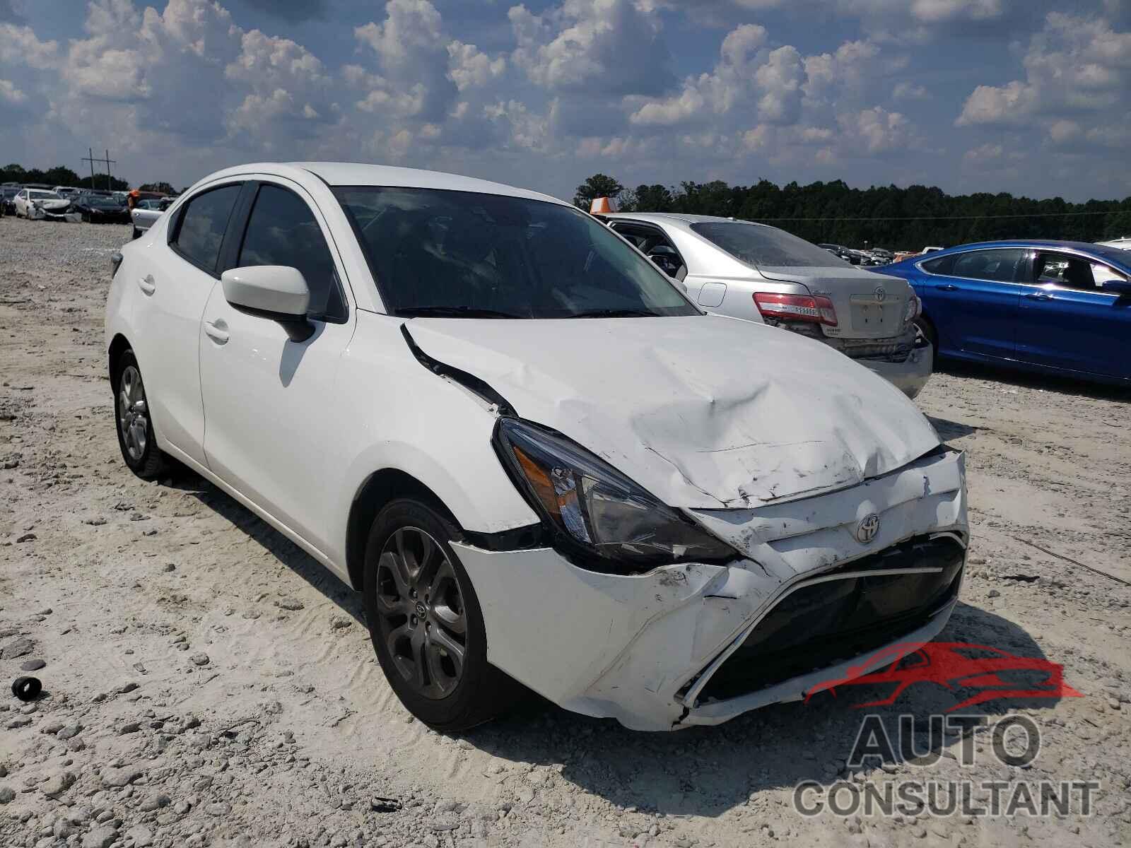 TOYOTA YARIS 2017 - 3MYDLBYV0HY190342