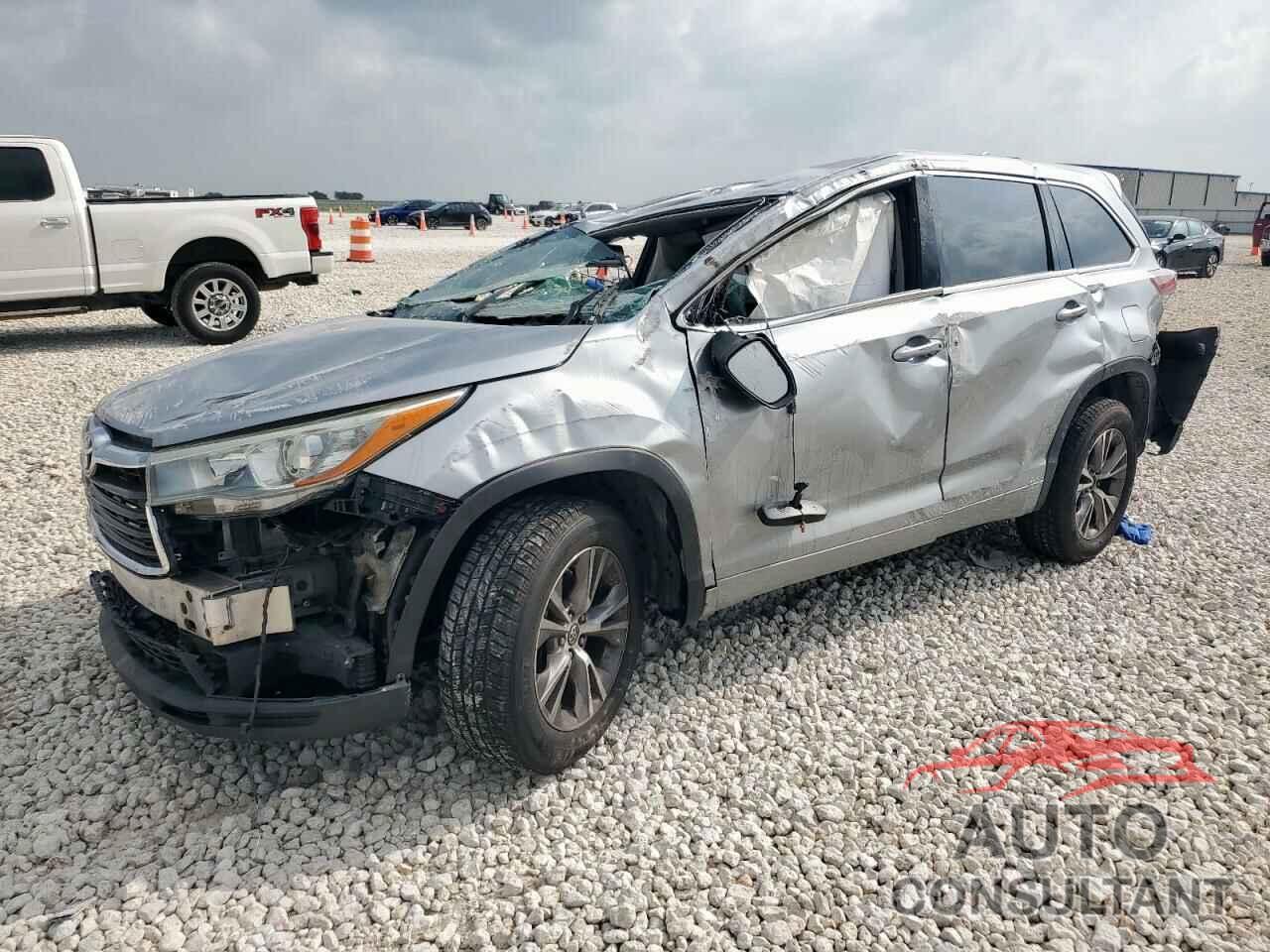 TOYOTA HIGHLANDER 2016 - 5TDZKRFH1GS154808