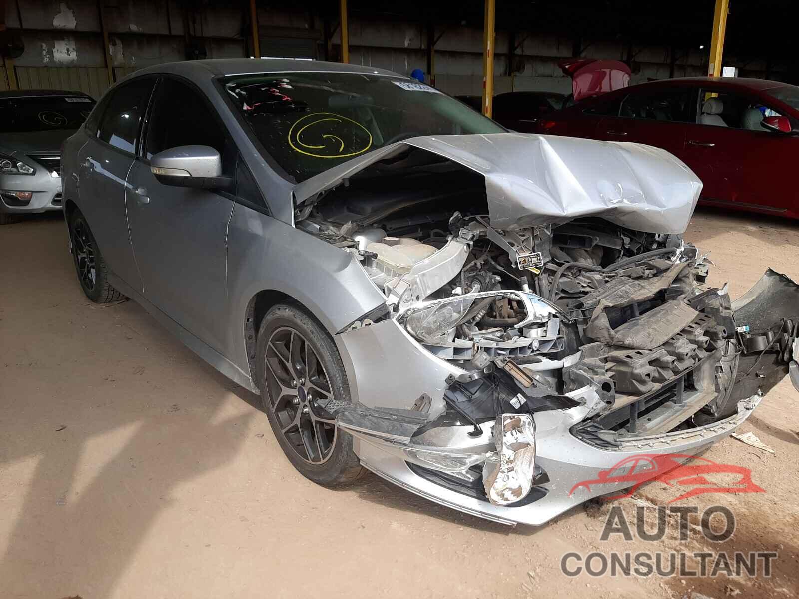 FORD FOCUS 2016 - 1FADP3F23GL396821