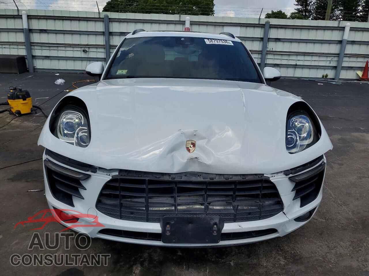 PORSCHE MACAN 2017 - WP1AA2A59HLB02218