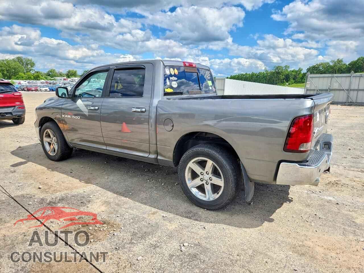 DODGE RAM 1500 2012 - 1C6RD7LT5CS203976