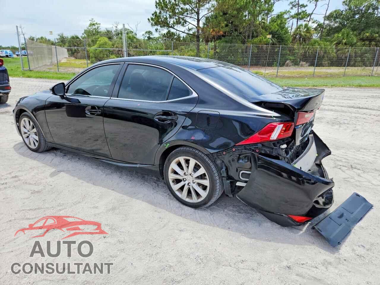 LEXUS IS 2016 - JTHBA1D21G5017585