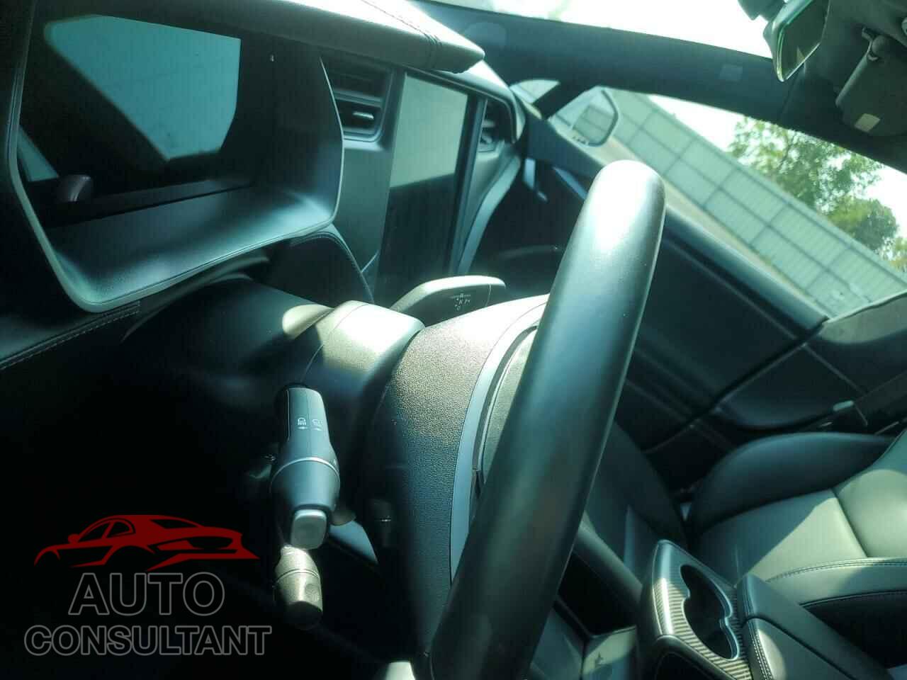 TESLA MODEL S 2018 - 5YJSA1E29JF261376