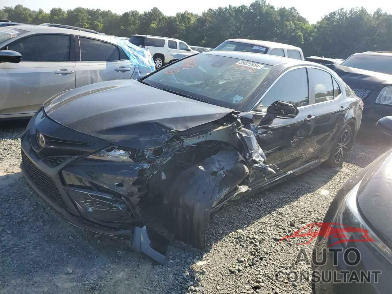 TOYOTA CAMRY 2022 - 4T1G11AK3NU038075