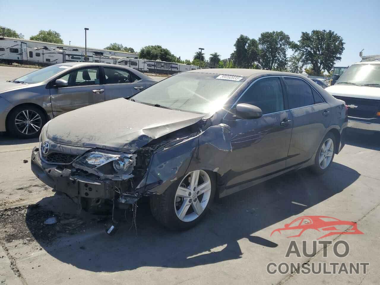 TOYOTA CAMRY 2014 - 4T1BF1FK4EU864695