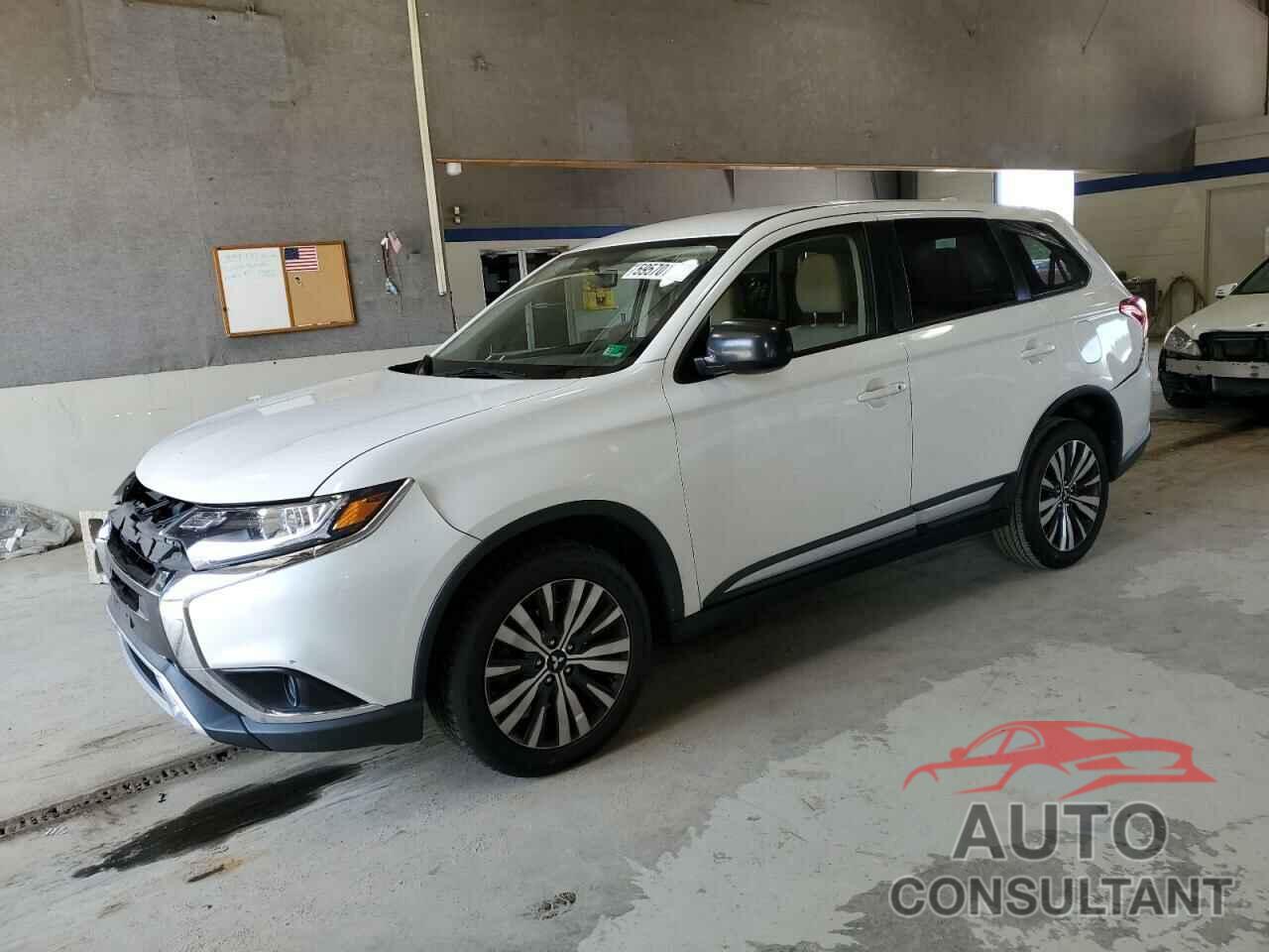 MITSUBISHI OUTLANDER 2019 - JA4AZ3A36KZ048504