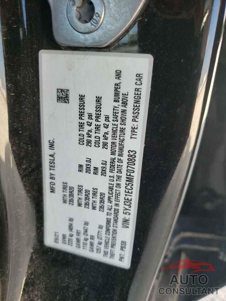 TESLA MODEL 3 2021 - 5YJ3E1EC5MF070883