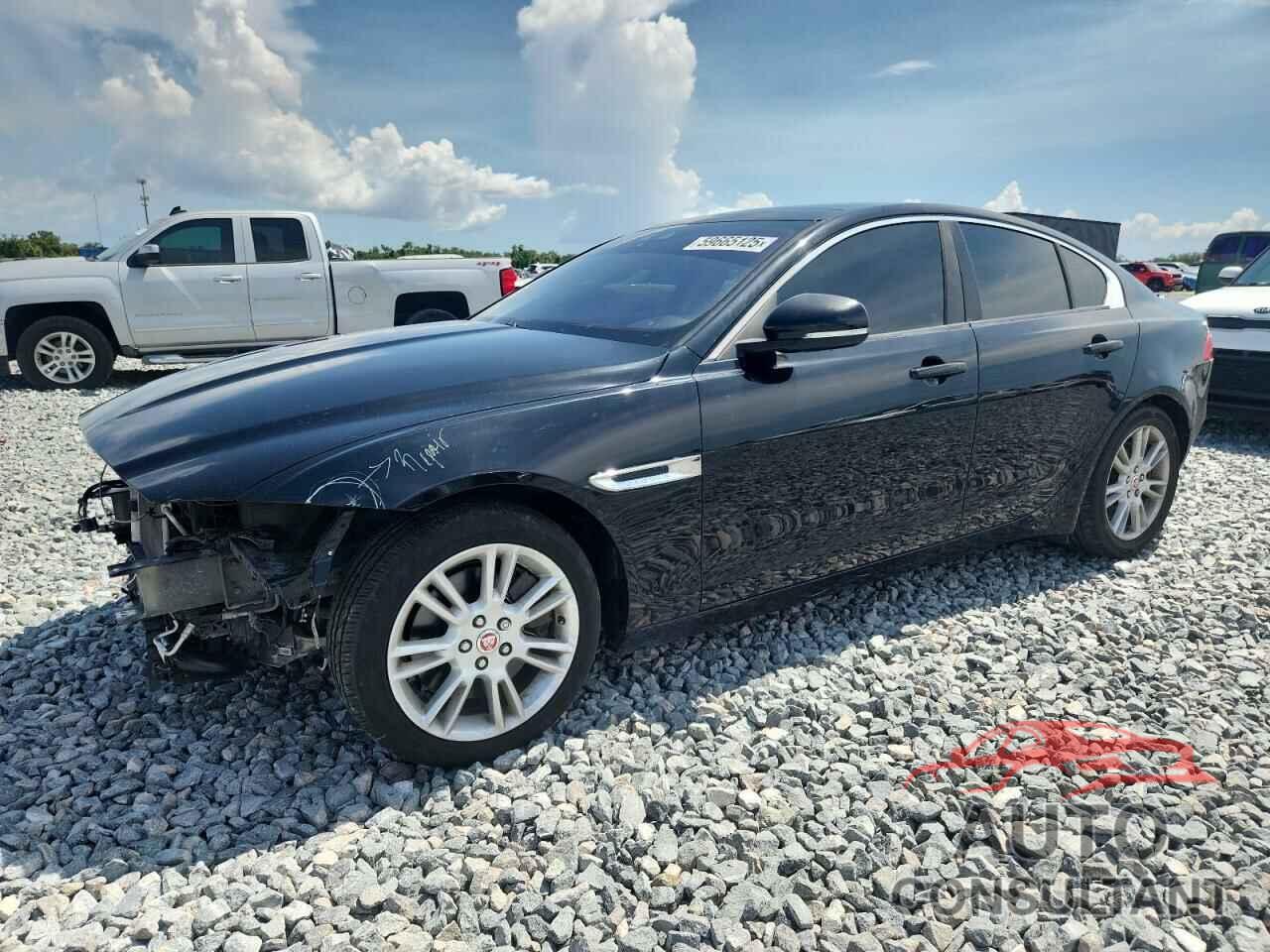JAGUAR XE 2017 - SAJAD4BG6HA958934