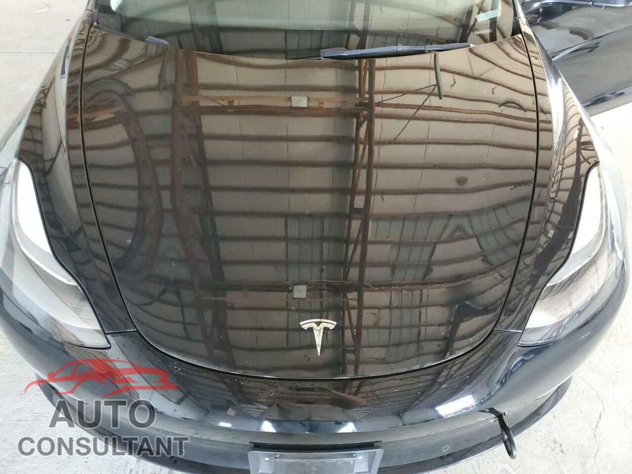 TESLA MODEL 3 2022 - 5YJ3E1EA2NF189863