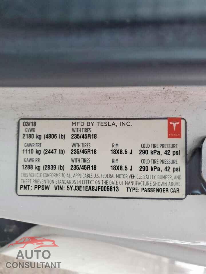 TESLA MODEL 3 2018 - 5YJ3E1EA8JF005813