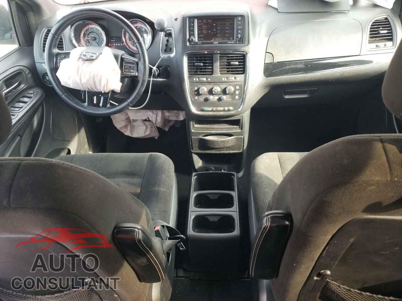 DODGE CARAVAN 2015 - 2C4RDGBG3FR704013